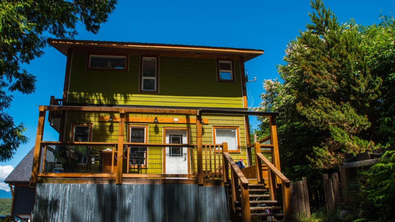 Surfs Inn Rainforest Cottages Юклулет Экстерьер фото